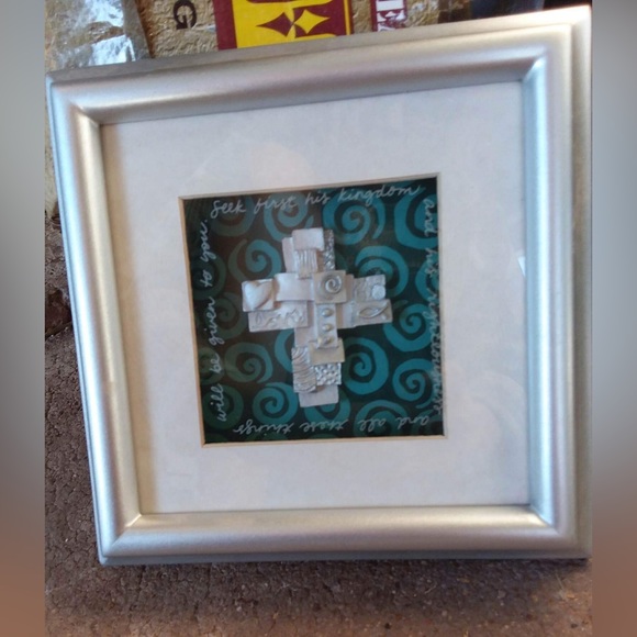 Cross in Frame Picture - Picture 7 of 7
